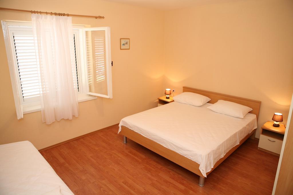 Apartments Radic Trogir Kamer foto