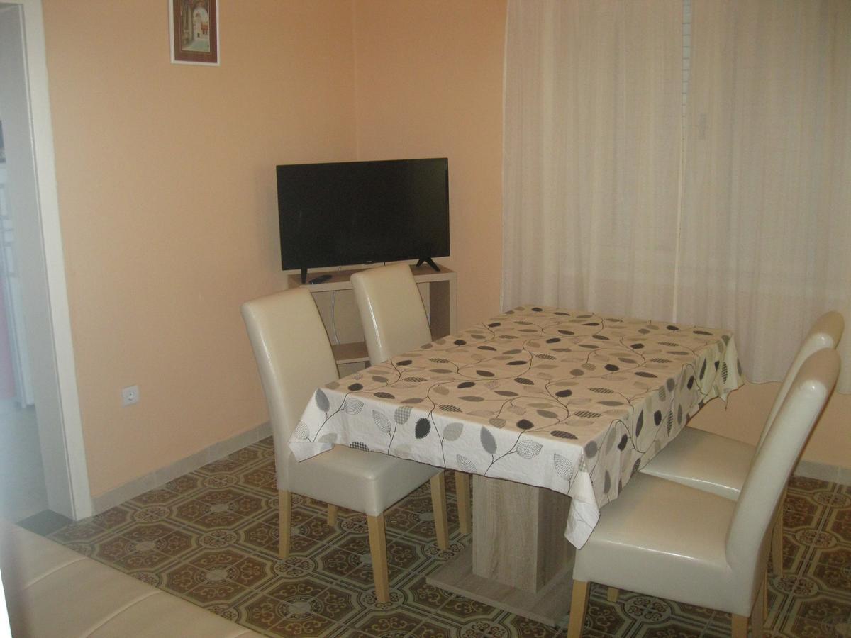 Apartments Radic Trogir Buitenkant foto